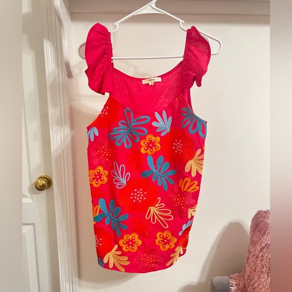 REMOVING SOON FINAL PRICE NWOT Andree by Unit Embroidered Top - Picture 1 of 7